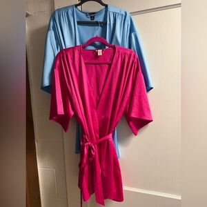 2 VS Fuchsia/Blue satin robes